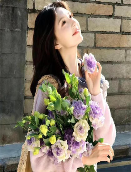 挥手的女人_欧美24p_愤怒的小鸟2在线观看